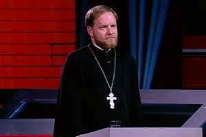 Александр Волков ответил на вопрос ведущего по-армейски