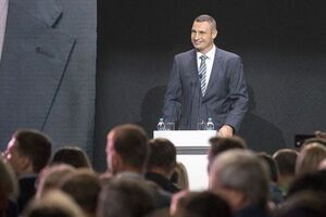 Кличко: Во всем мире нет такой системы теплоснабжения, как у нас