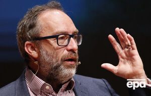 По мнению Уэйлса, "Википедия" должна приложить все усилия, чтобы хотя бы объяснить существующие конфликты