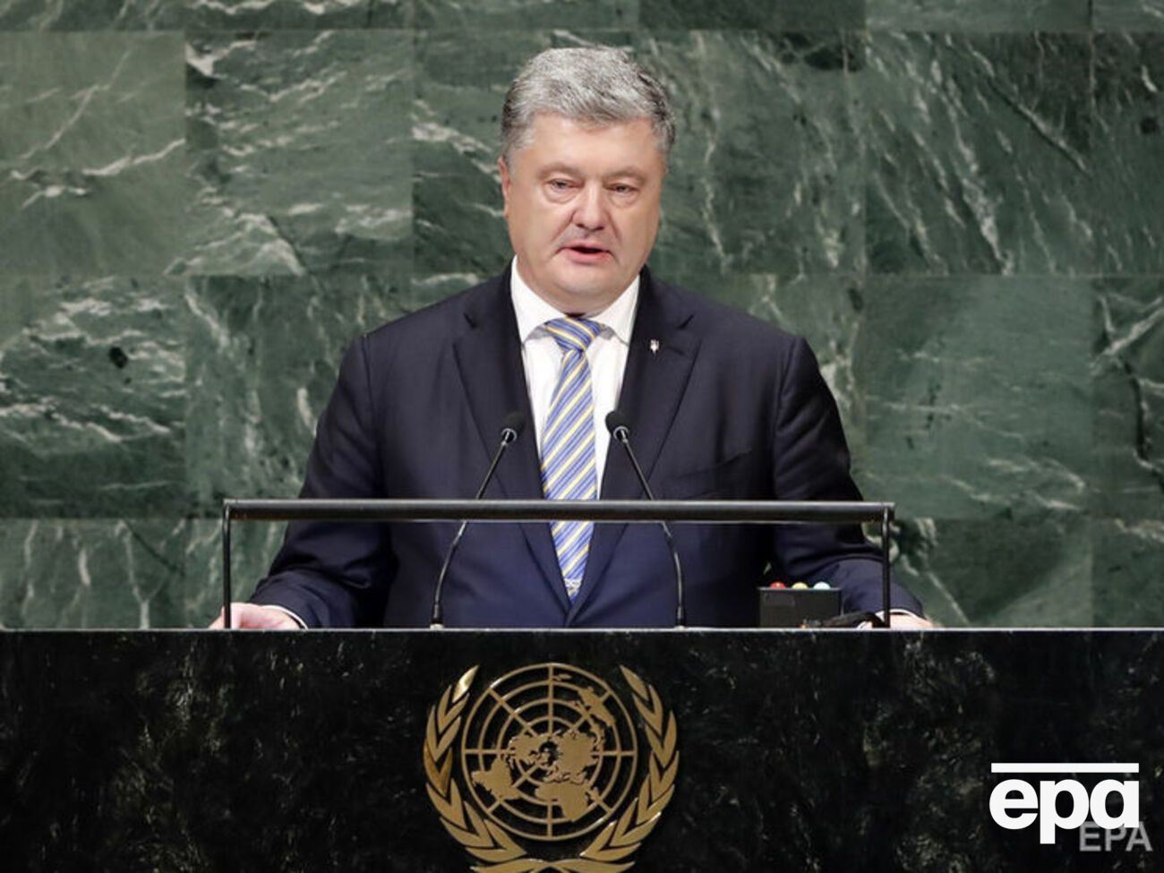 Порошенко подписал указ 12 октября