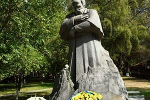Урочисте відкриття пам'ятника відбулося 13 жовтня
