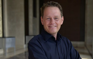 Линдстром подчеркнул, что бренд может быть и провокативным