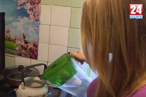 На качество воды жалуются в разных районах Симферополя