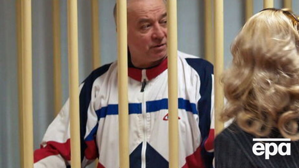 За даними ЗМІ, Скрипаль допомагав швейцарським спецслужбам