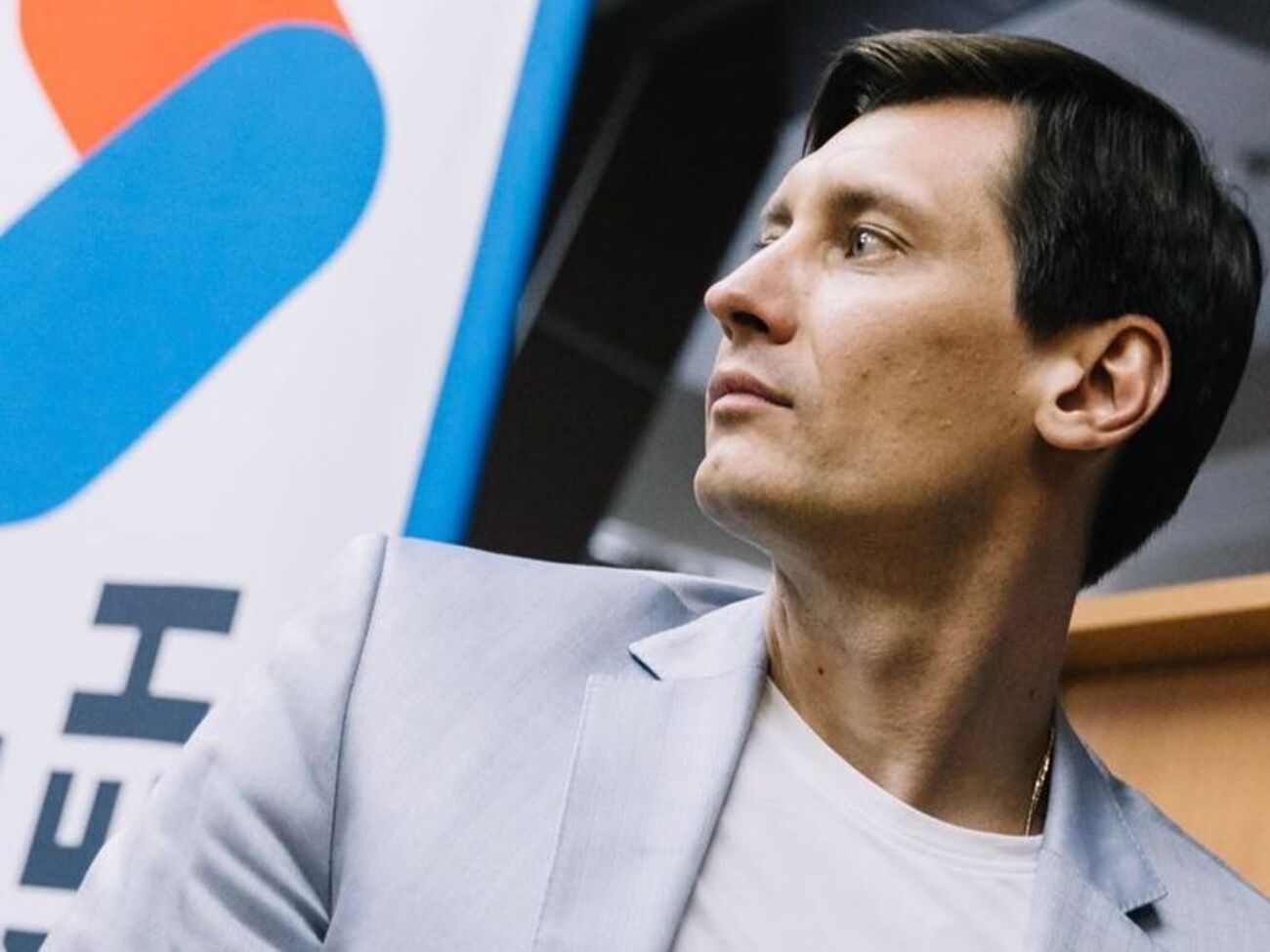 Рейтинг Путіна впав, Трамп категорично не наш, від спорту тхне сечею. Для мобілізації населення Росії будуть використовувати українську автокефалію