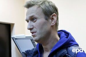 Навальный: Насколько я понимаю, по этой статье меня сегодня арестовать не могут. Но черт его знает, как работает юридическая машина в голове у Путина