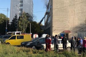 Горело помещение на пятом этаже завода