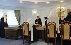 Синод РПЦ засудив "антиканонічні" дії Вселенського патріархату