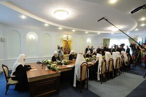 РПЦ: У своєму рішенні виправдати лідерів розколу Константинопольська церква посилається на канонічні привілеї, яких не існує