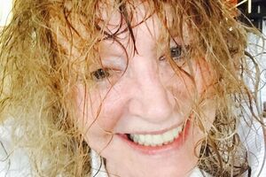 Пугачова: Живемо далі