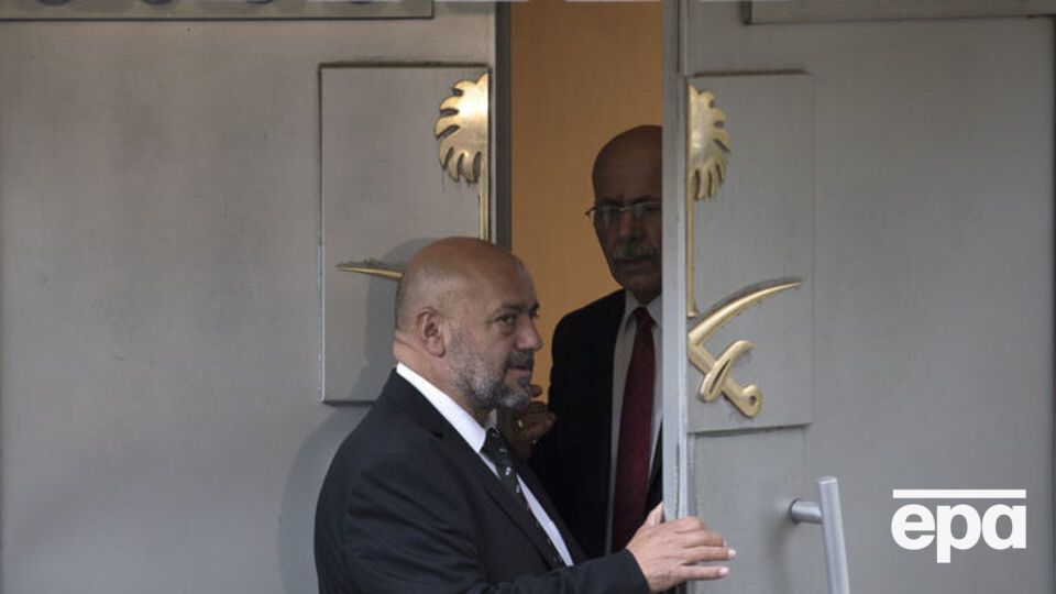 Члены турецкой и саудовской делегаций покинули здание Генконсульства Саудовской Аравии по отдельности