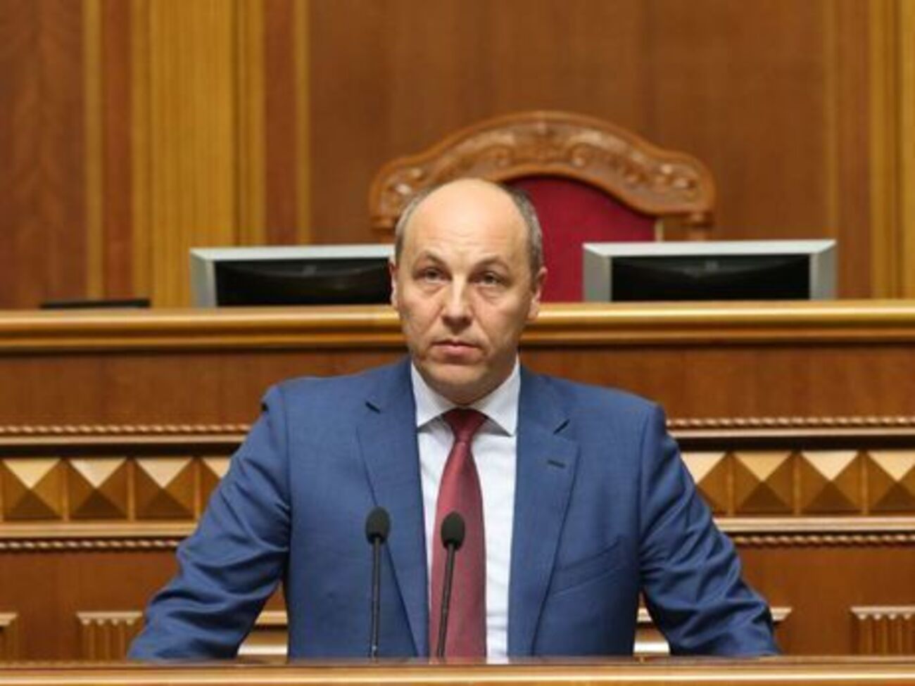 Парубий:&nbsp;Даю поручение комитету безотлагательно рассмотреть законопроект о разминировании. Надеюсь на позитивное решение