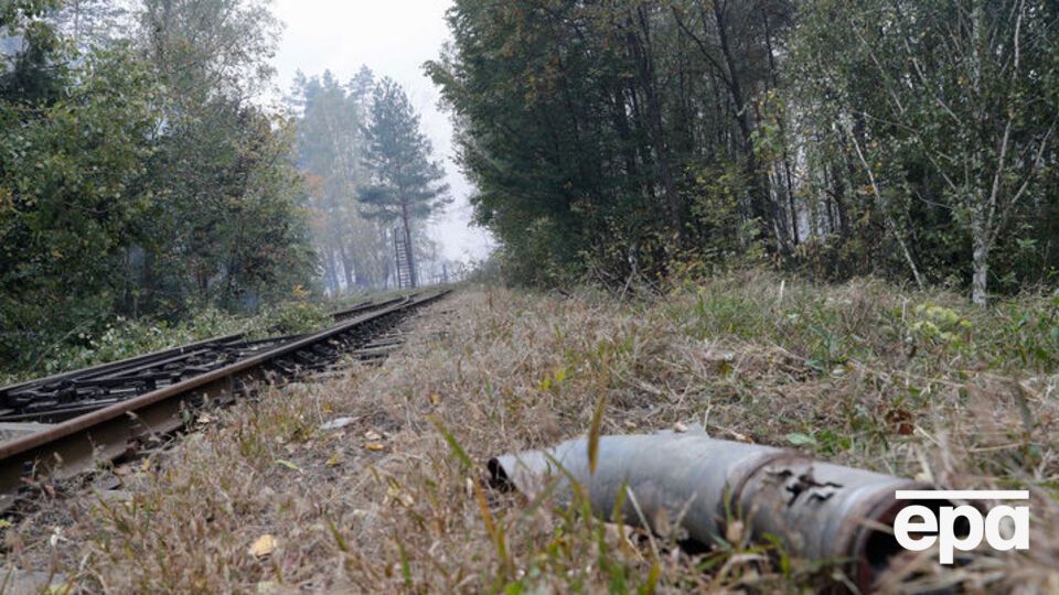 В ночь на 9 октября в районе поселка Дружба Ичнянского района Черниговской области начали взрываться боеприпасы