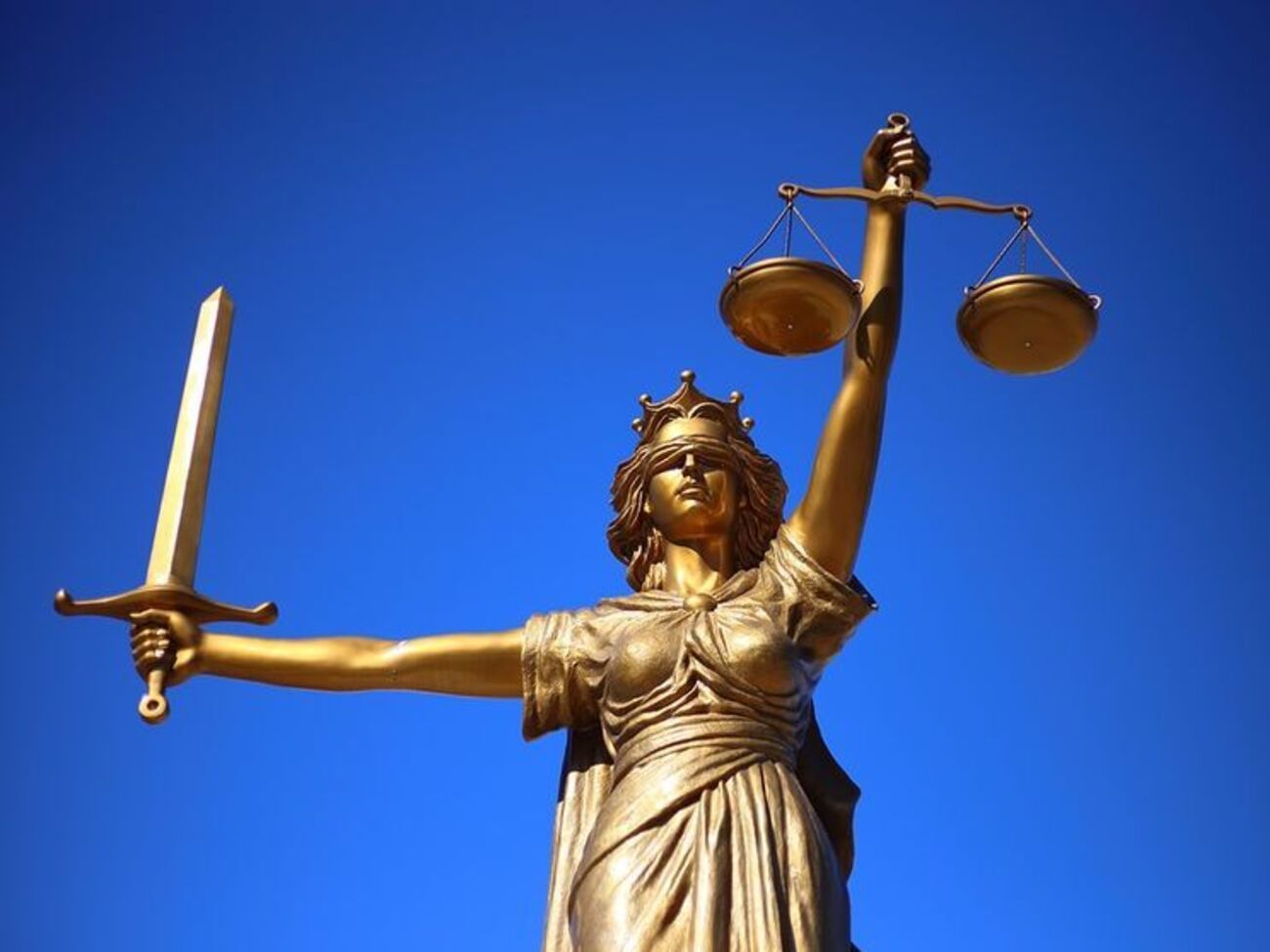 Доступ до ухвали Печерського райсуду, в якому повідомляли про відкриття кримінального провадження, закрили, пише "Стоп корупції"