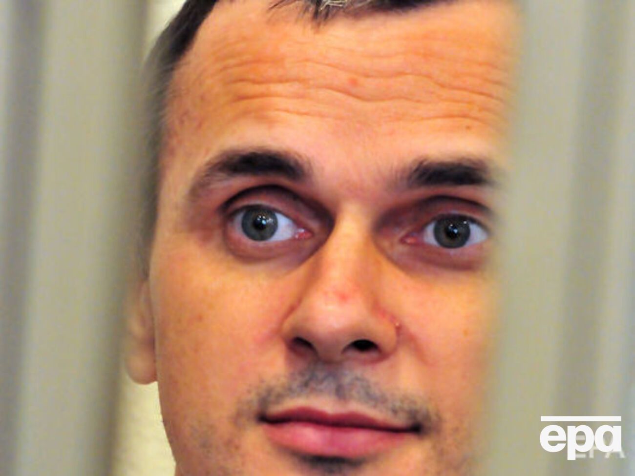 6 жовтня Сенцов припинив голодування, якого дотримувався із 14 травня