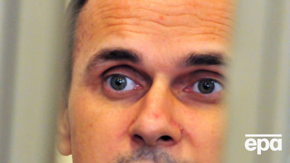 6 жовтня Сенцов припинив голодування, якого дотримувався із 14 травня