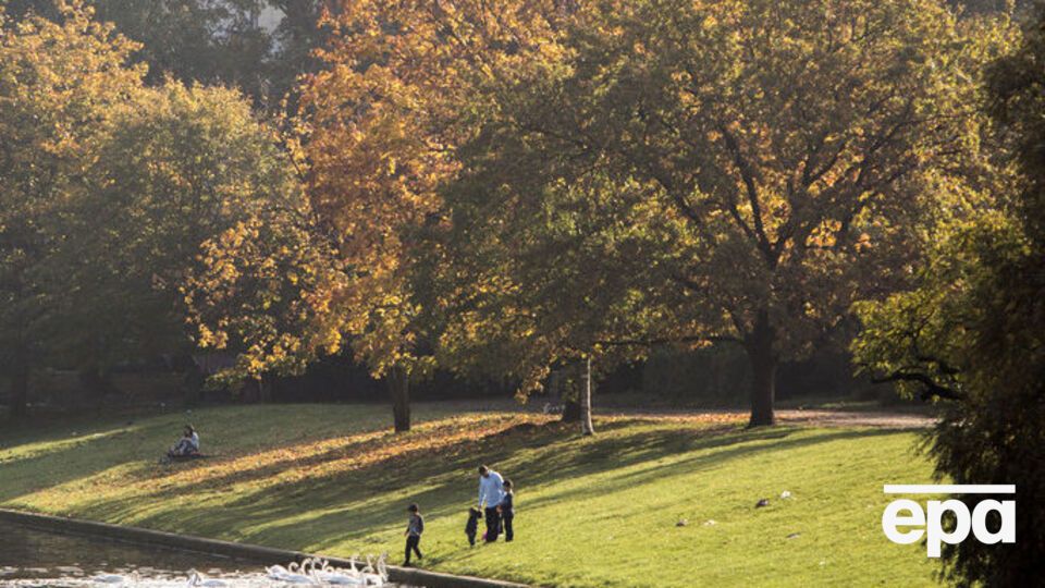 Тепла погода протримається в Україні до кінця тижня