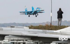 16 октября около 17.00 истребитель Су-27УБ упал в районе села Уланов Винницкой области