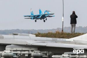 16 октября около 17.00 истребитель Су-27УБ упал в районе села Уланов Винницкой области