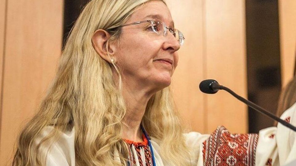 Ульяна Супрун заявила, что смартфоны нагреваются и создают благоприятную среду для жизнедеятельности микроорганизмов