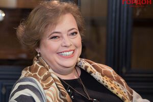 Мостова: І цей мужик мені якось так говорить дивно: "Здрас-с-сь"