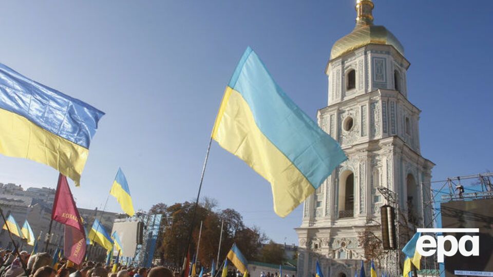 36% опрошенных считают, что создание единой поместной церкви объединит Украину