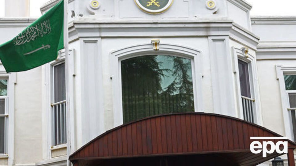 ЗМІ повідомляють, що Хашоггі вбили в кабінеті консула Саудівської Аравії