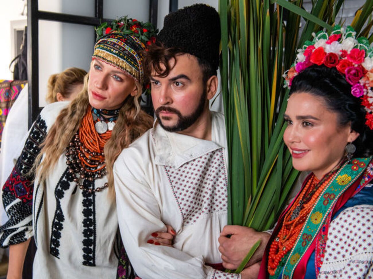 Нікітюк, Сенічкін та Барбір приміряли національний одяг