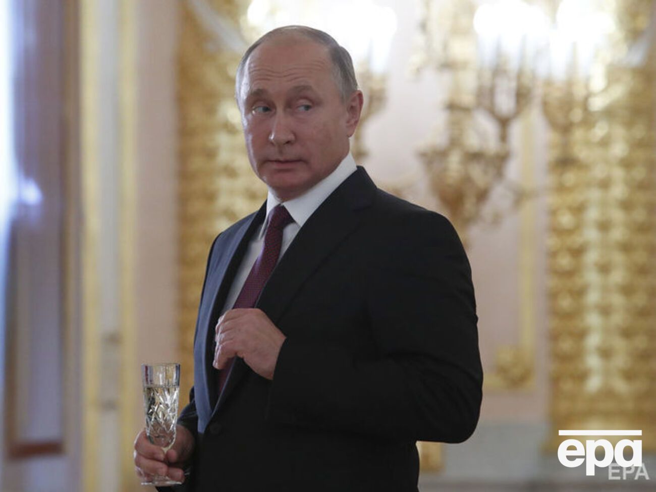 Путин: Нельзя постоянно исходить из того, что мы будем зажимать, хватать и не пущать