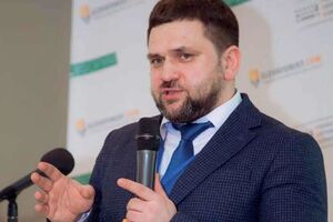 "Укрзалізниця" с начала 2018 года существенно нарастила парк зерновозов, заявил Рязанцев