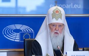 Філарет шість разів просив Варфоломія про зняття анафеми
