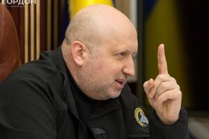Турчинов: Російські депутати перейшли до прямих погроз Україні, але ці погрози викликають не страх, а презирство до їхніх авторів