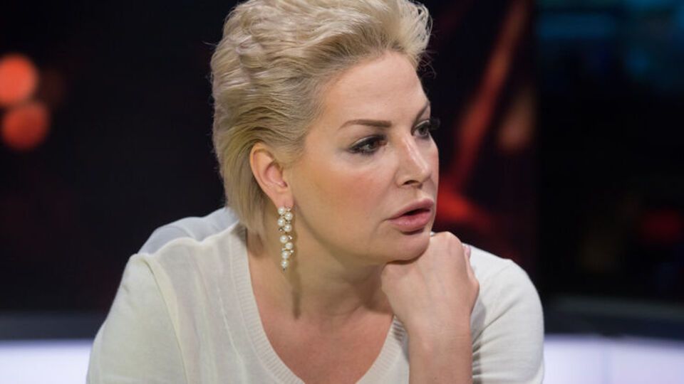 Максакова заявила, что киевская квартира арестована по решению суда и какие-либо манипуляции с ней незаконны