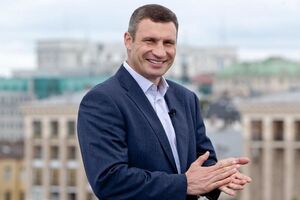 Виталий Кличко сообщил, что в Киеве стартует программа по замене старых труб