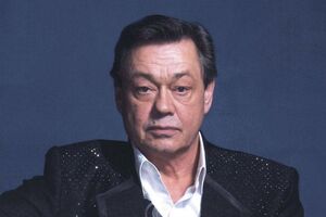 Микола Караченцов проходить курси хіміотерапії