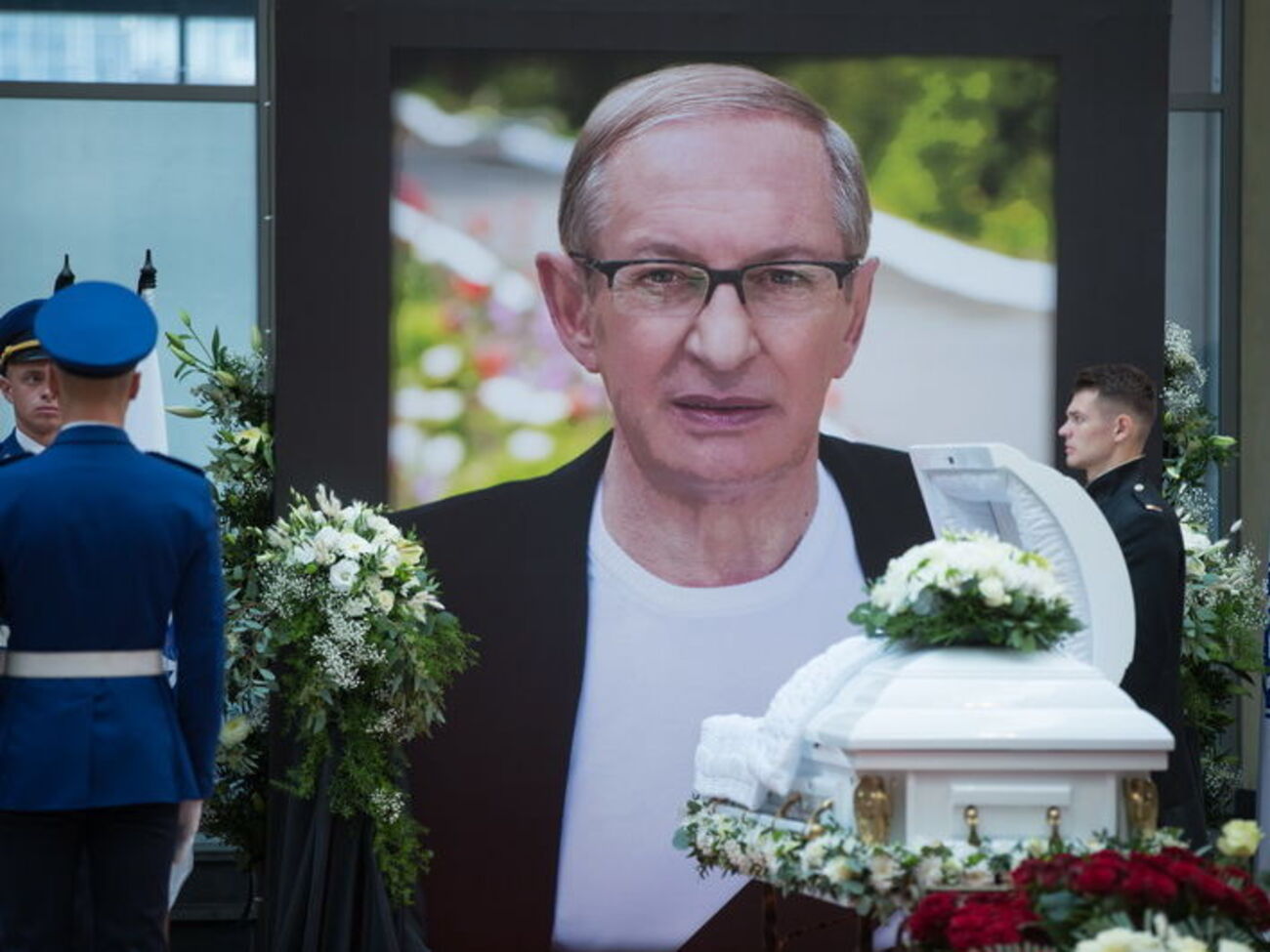 Церемония прощания с великим тренером Олегом Базилевичем в НСК "Олимпийский"