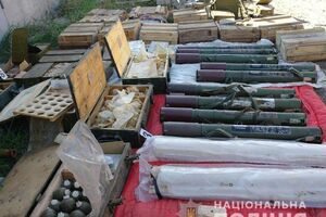 Правоохоронці передали боєприпаси на експертизу