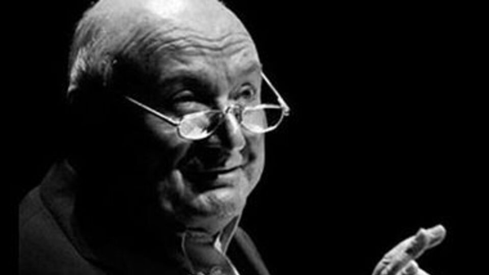 Жванецький презентує жарти, у яких розкриває найгостріші і найближчі кожній людині теми