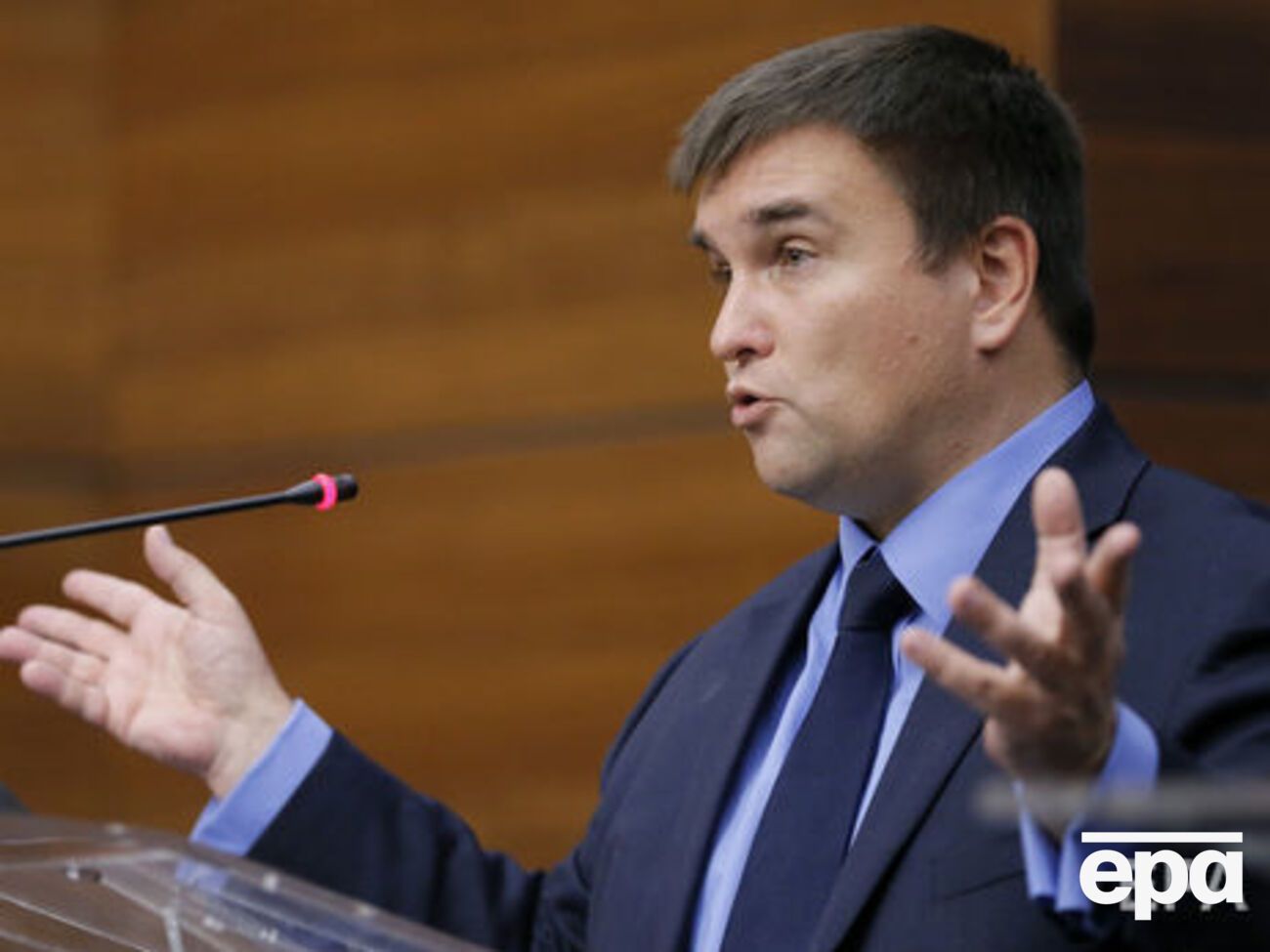 Климкин заверил, что Вашингтон не будет "через голову Украины"&nbsp;вести переговоры с Россией об освобождении украинских политзаключенных