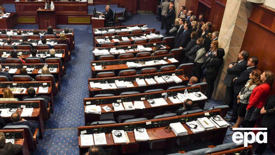Парламент ухвалив рішення 19 жовтня