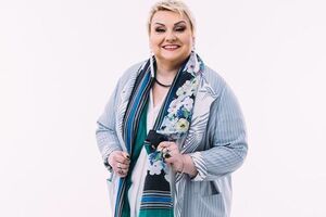 Поплавская – член команды КВН "Девчонки из Житомира"