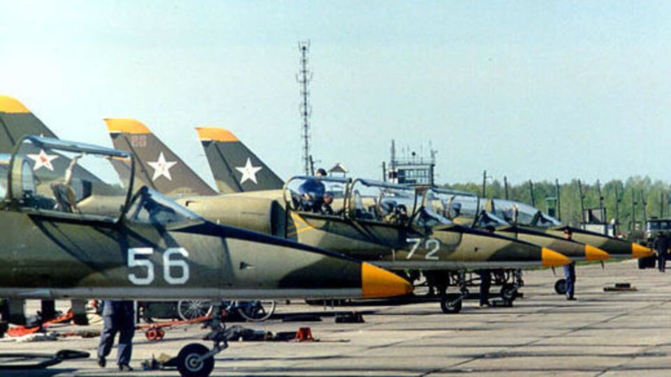 Літаки Л-39 використовують російські військові