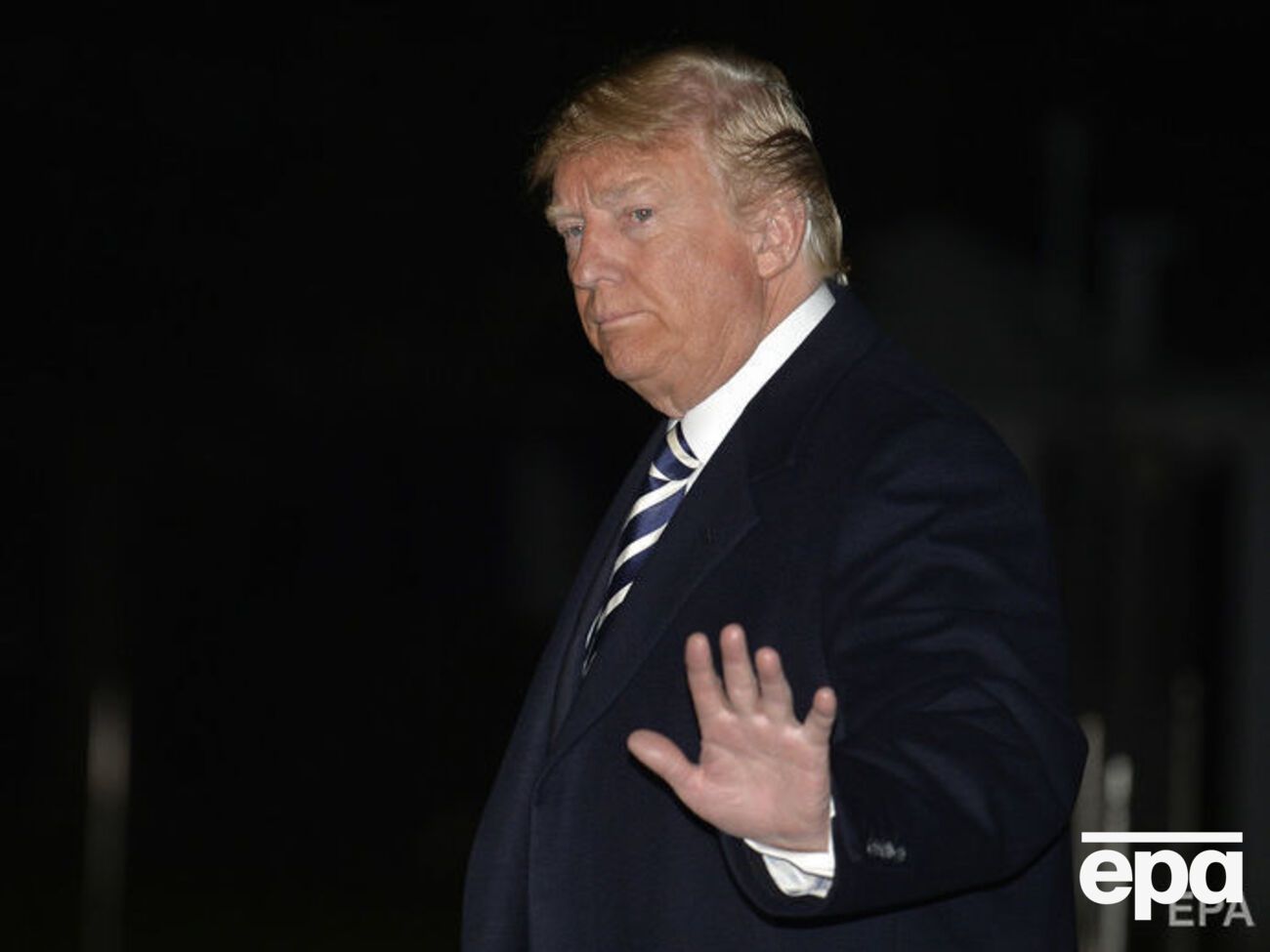 Трамп заявив про намір США вийти з договору з Росією про ракети середньої і малої дальності