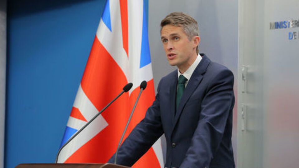 Уильямсон: РФ следует уважать обязательства по договору, который она подписала