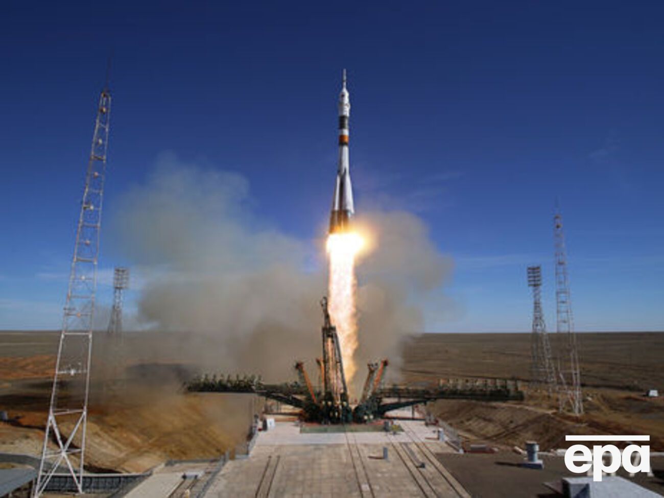 11 октября ракета "Союз-ФГ" не вывела на орбиту корабль "Союз МС-10" из-за аварии