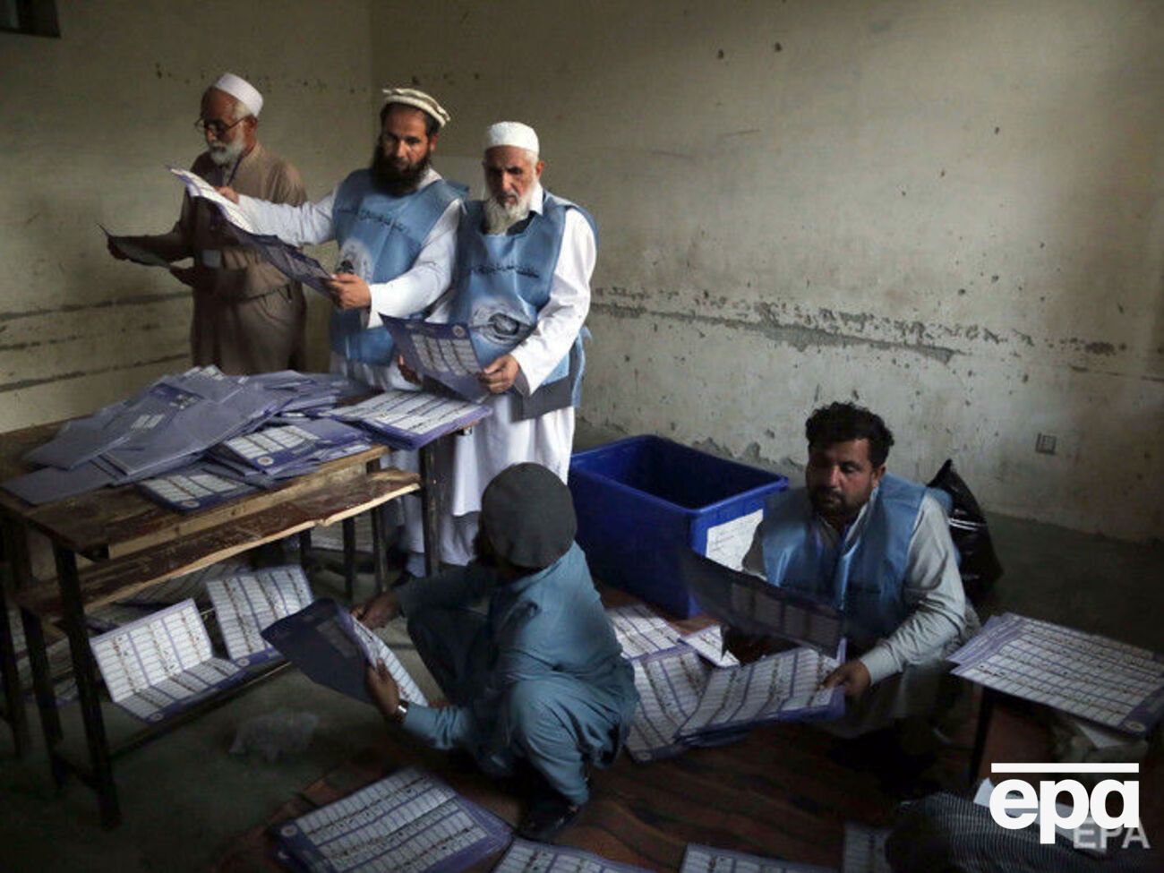 На сотнях дільниць в Афганістані проведення виборів довелося перенести