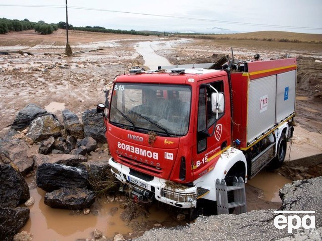 Тіло рятувальники знайшли за 7 км від місця, де його змило водою