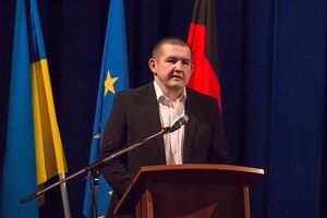 Лисянський попередив, що дії бойовиків із захоплення квартир підпадають під статтю "порушення недоторканності житла" КК України