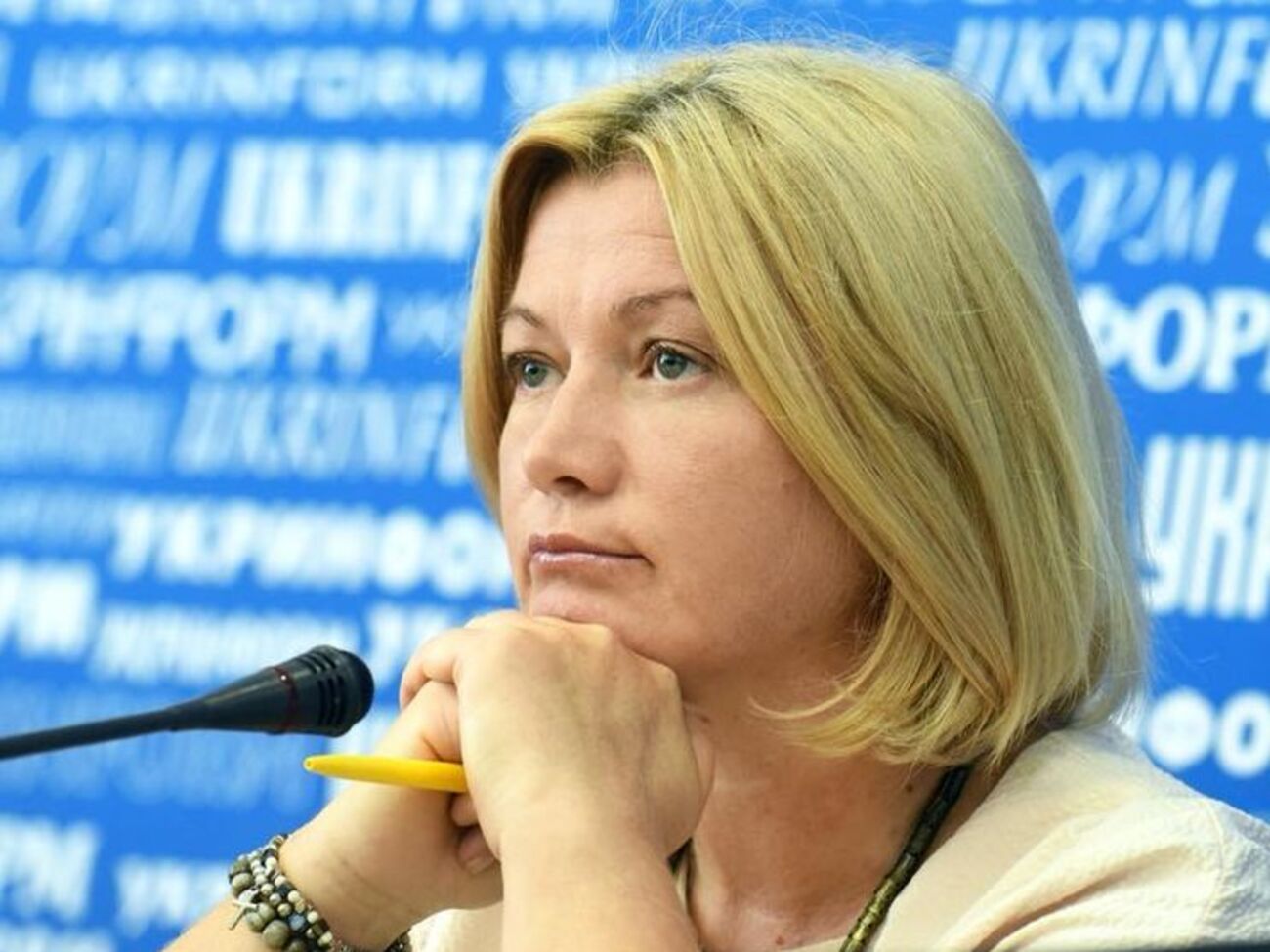 Геращенко заявила, що візьме участь у позачерговій сесії, якщо вона відбудеться