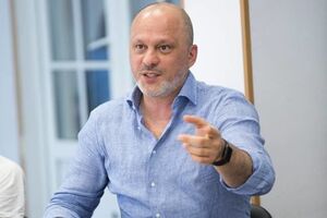Аласания: 678 млн грн – это только зарплата за год